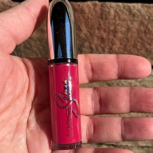 MAC Selena Lipstick